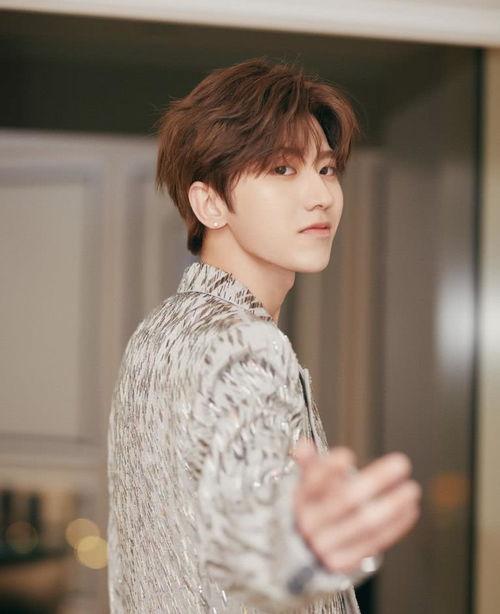 娱乐爆料刘耀元是哪一期,娱乐爆料揭秘哪一期精彩瞬间 第1张 娱乐爆料刘耀元是哪一期,娱乐爆料揭秘哪一期精彩瞬间 第1张